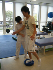バランス訓練の写真